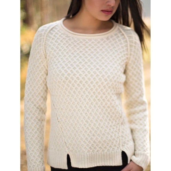 Peruvian Connection Royal Alpaca Knit Sweater Cream Diamond Cable - Picture 1 of 9